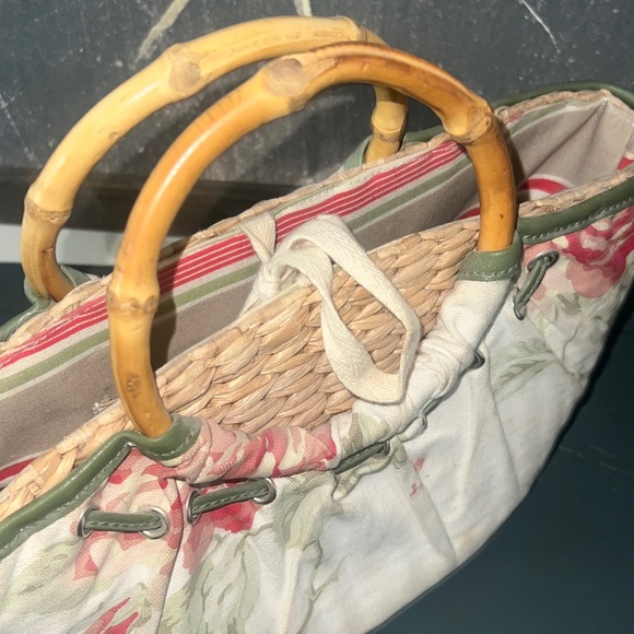 Amanda Smith Floral Tote with Bamboo Handles - Picture 6 of 7